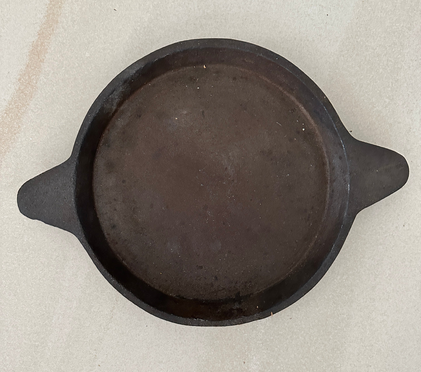 Cast iron Tawa 10"