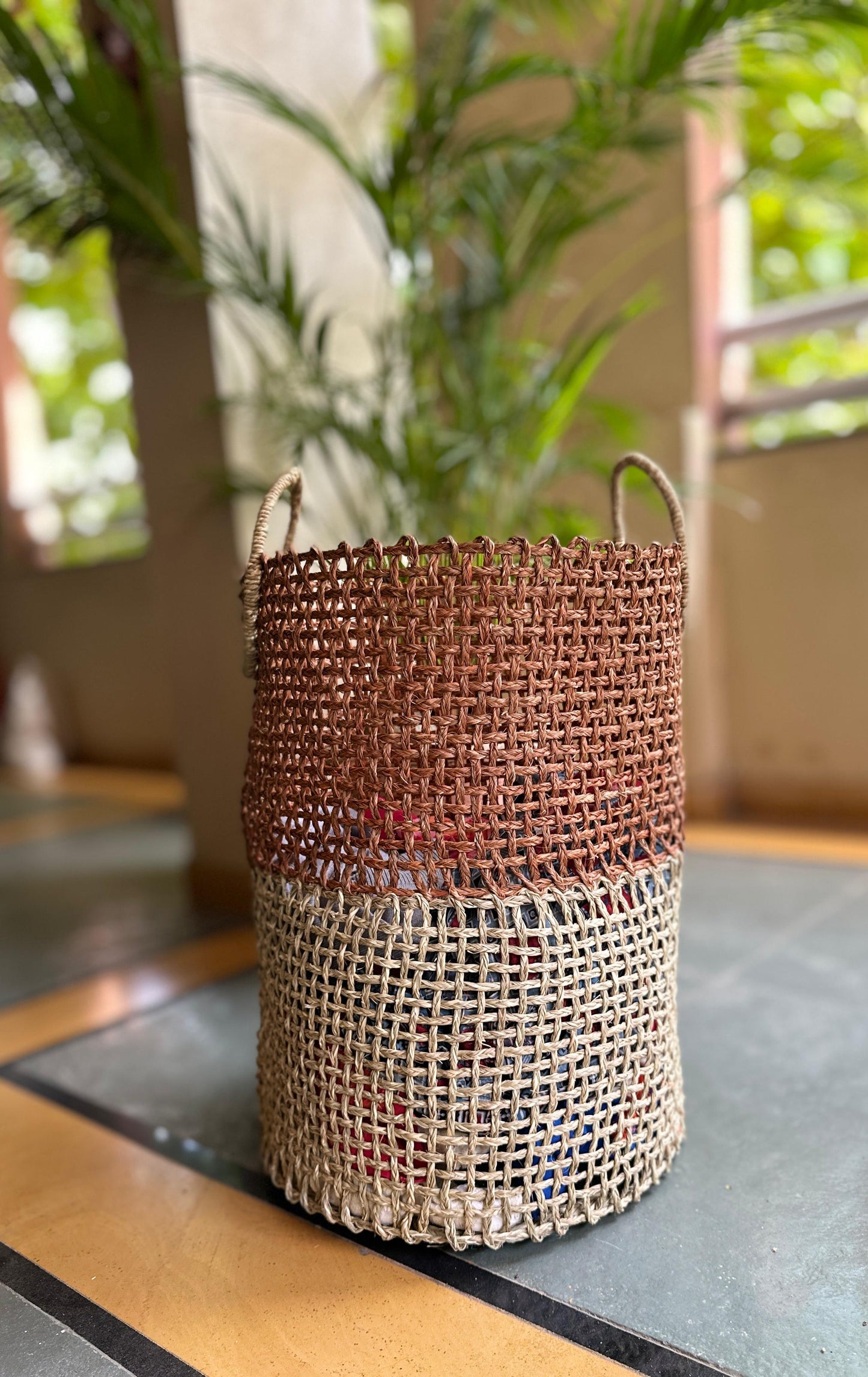 Jali Pattern Laundry Bag