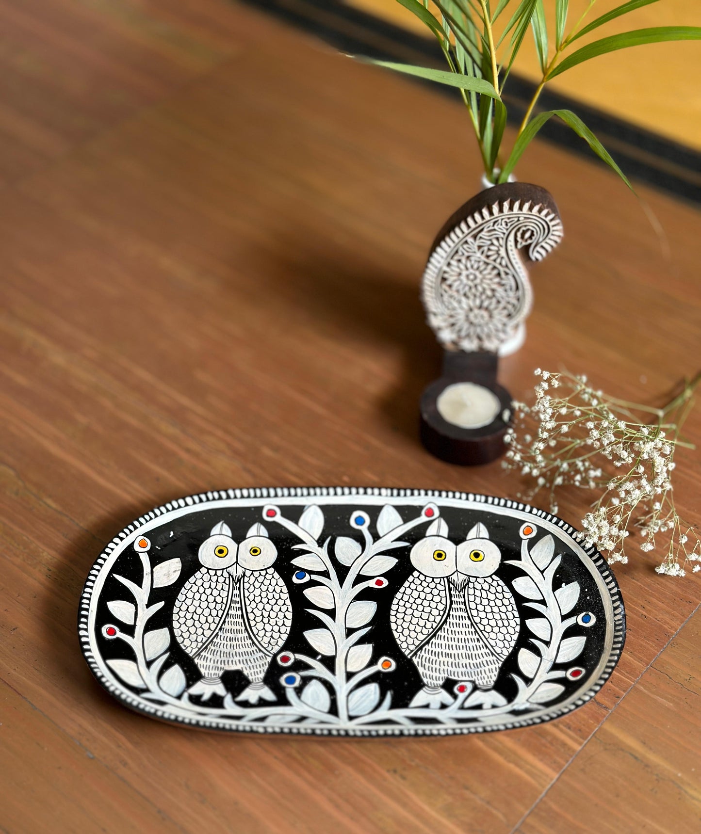 Classic Owl oval tray