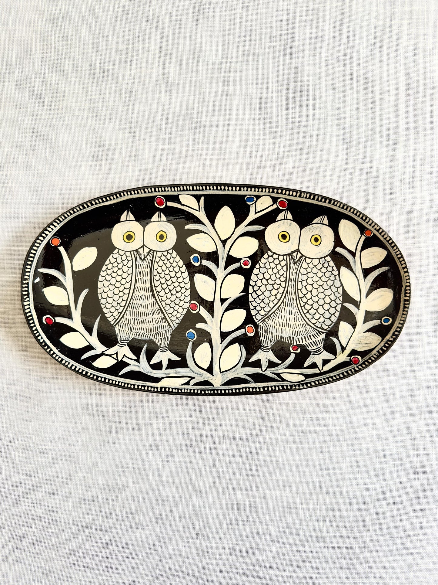 Classic Owl oval tray