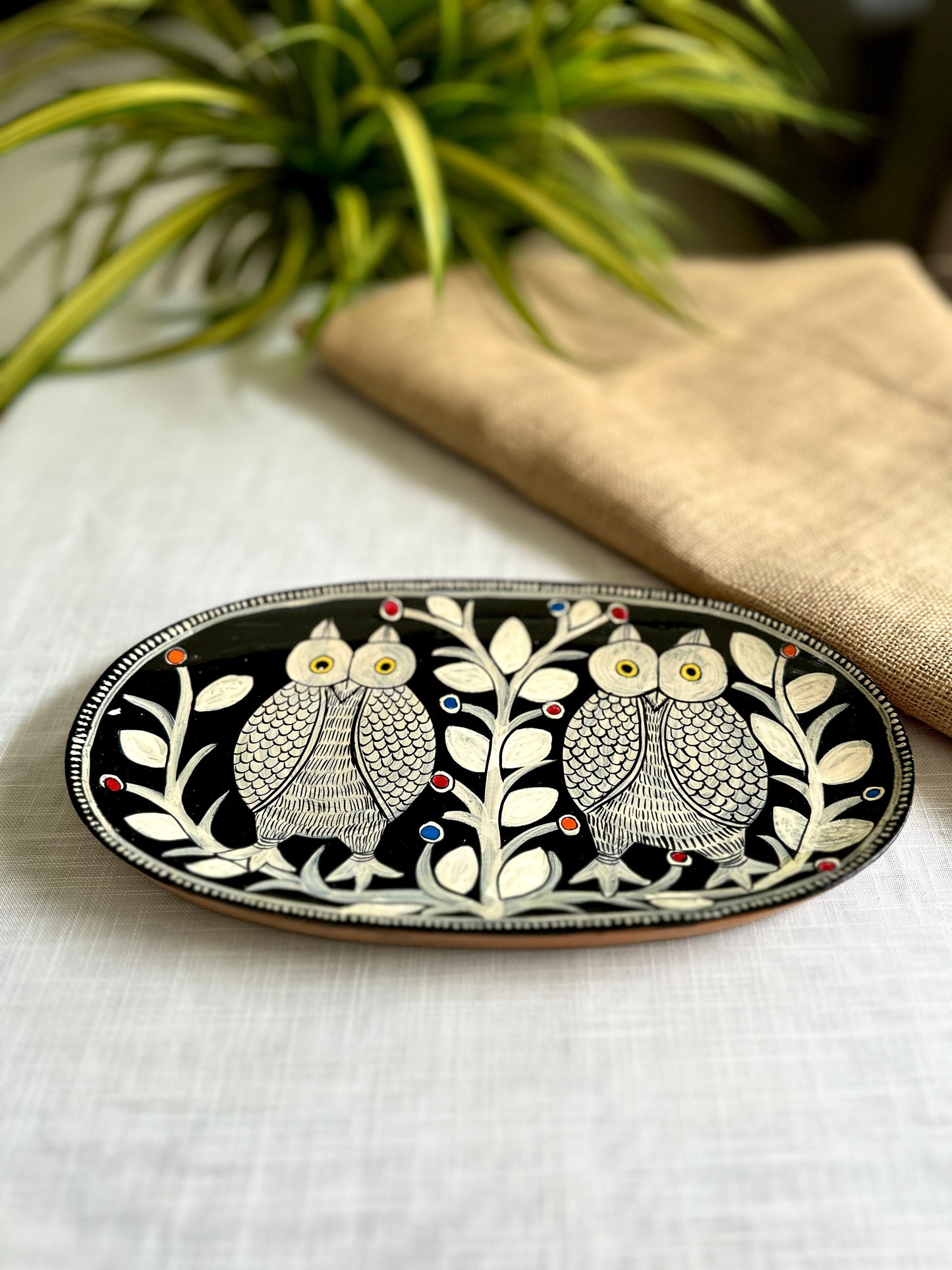 Classic Owl oval tray